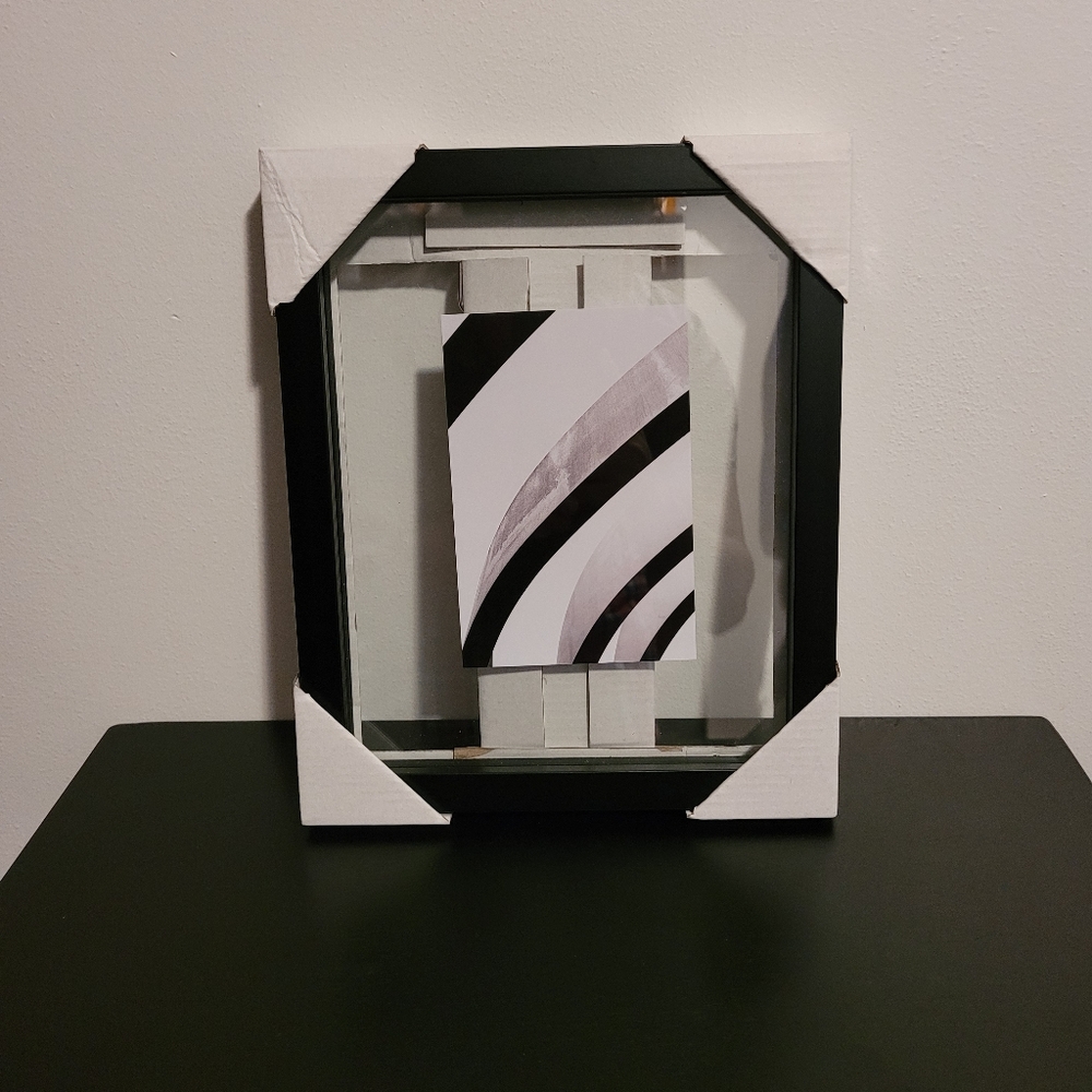 Single Picture Float Frame - Picture 2 of 2